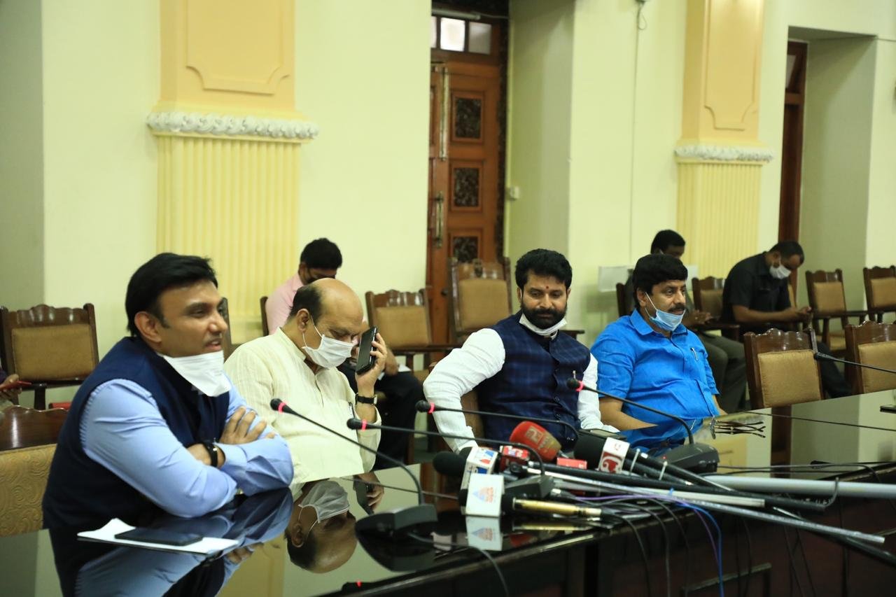 WhatsApp Image 2020-05-07 at 17.49.59 (1)