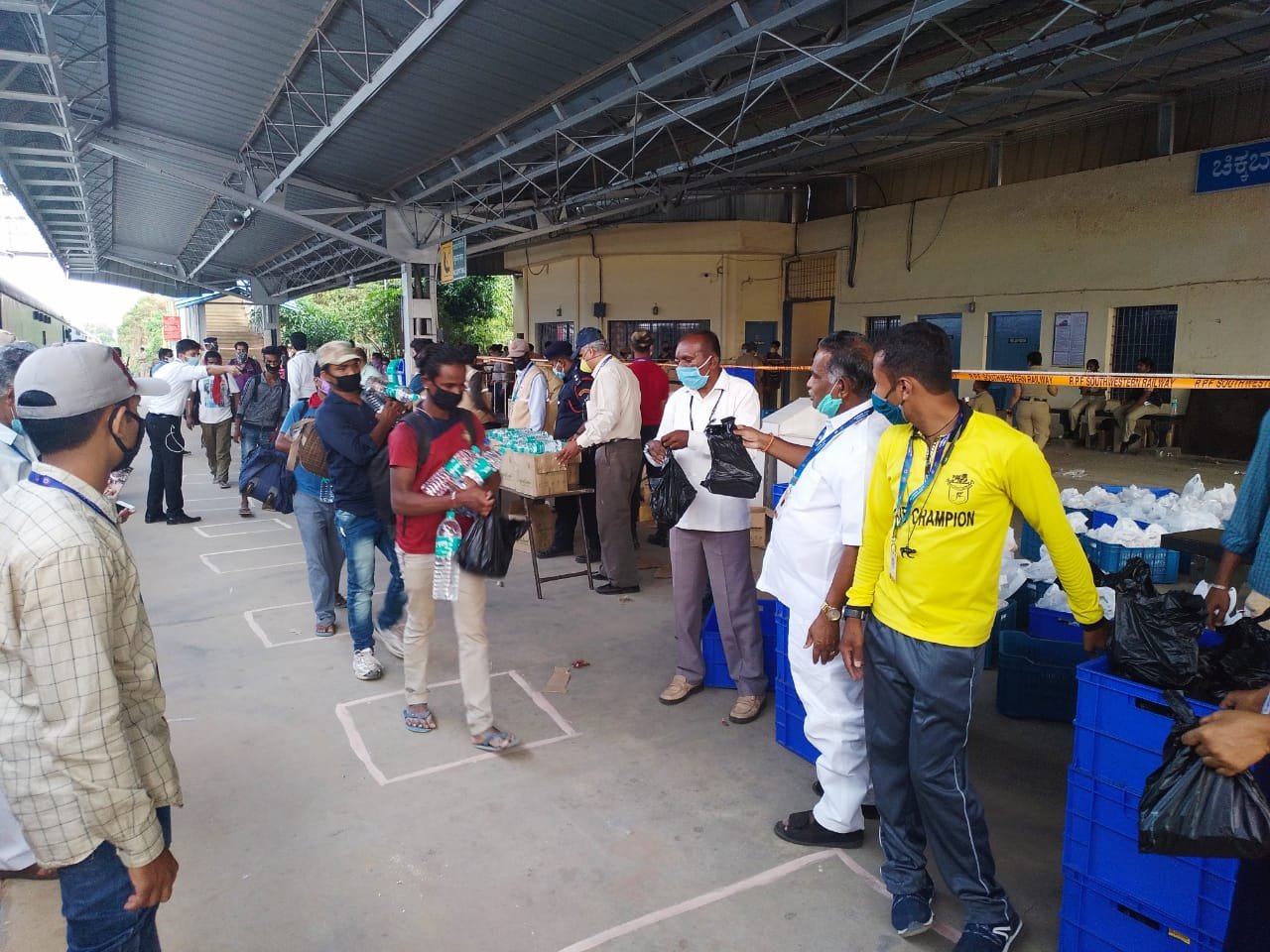 Special trains to UP, Bihar bring relief to 3,605 migrants 1 WhatsApp Image 2020-05-08 at 20.19.51