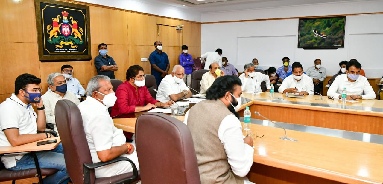 CM chairing meeting on Covid19