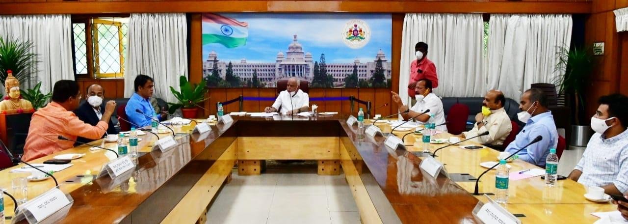 No extension of Bengaluru lockdown, reaffirms CM 1 CM with Bengaluru Minister's1