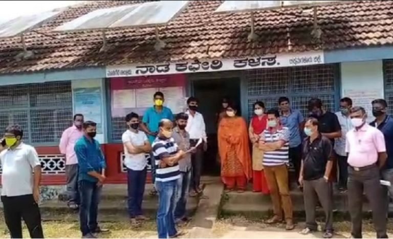 Villagers to boycott 'delayed result' Covid tests 2 Kalasa village in Mudigere taluk