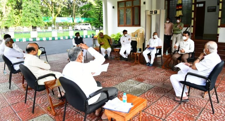 Task force fixes test rates, hikes pay of docs & nurses, regulates supply of remdesivir 8 CM Covid Task Force meeting