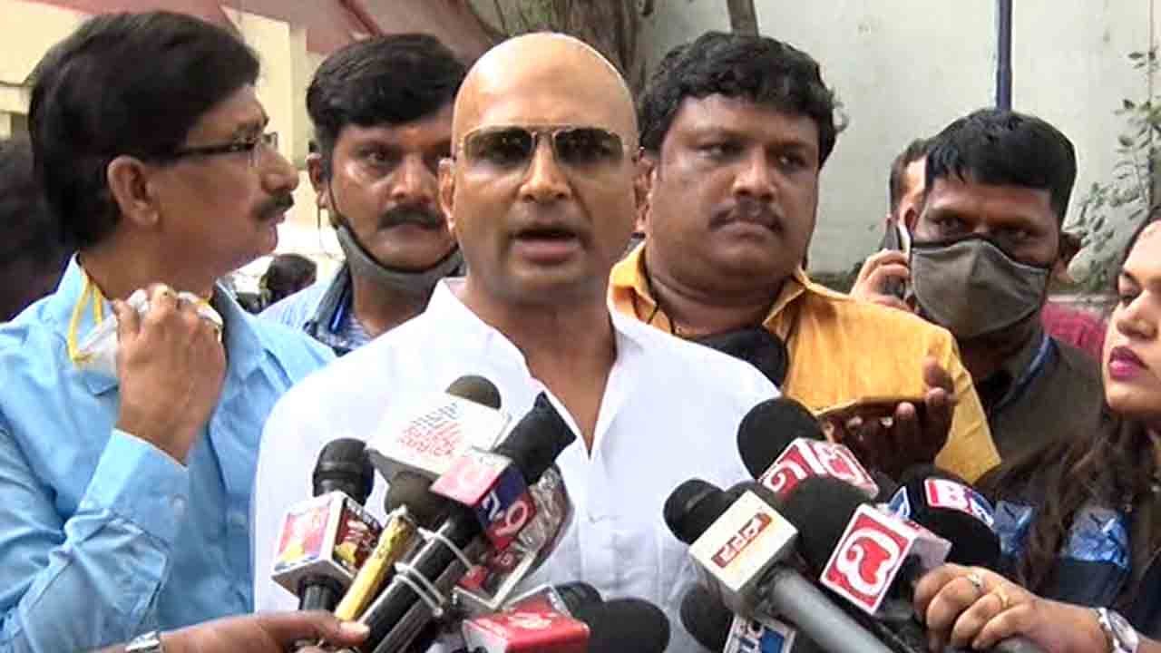 I’ve given 10-15 drug-linked names to CCB Lankesh