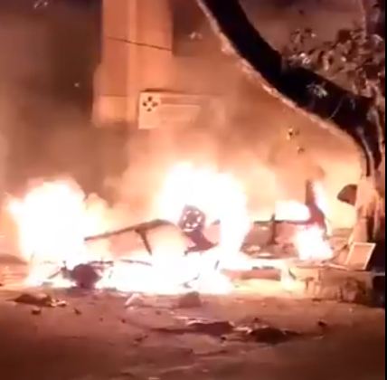 FIR against 300 for carnage at DJ Halli police station 8 KJ Halli