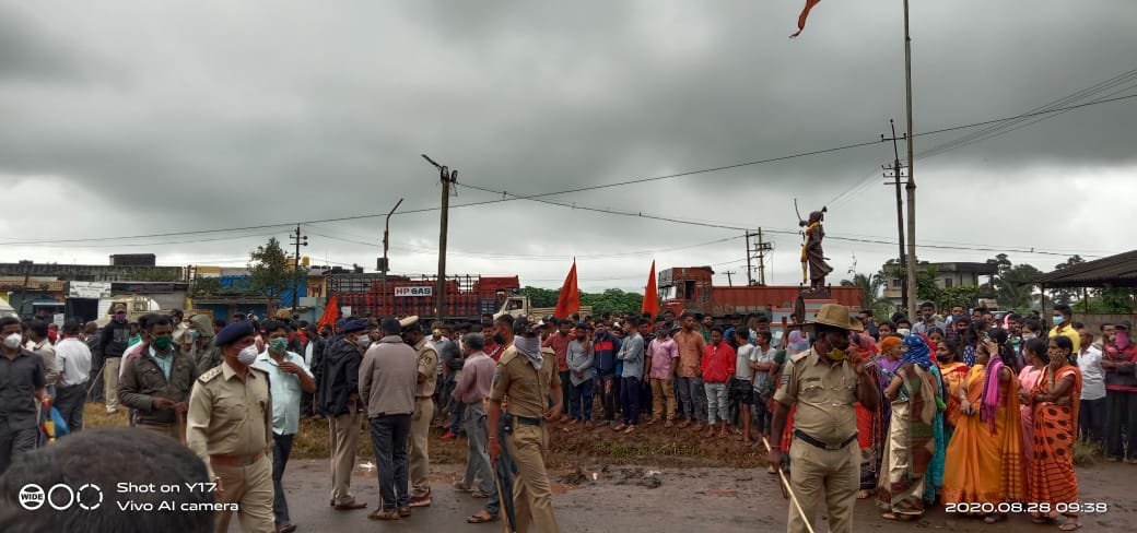 Belagavi tense after Sangoli Rayanna statue is unveiled at midnight 1 Belagavi tense after Sangoli Rayanna statue is unveiled at midnight