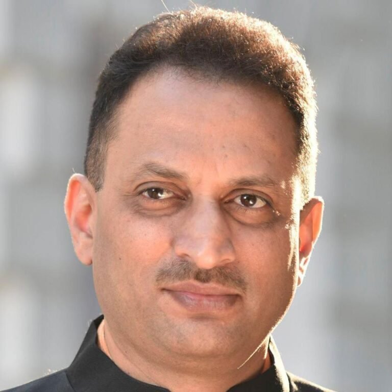 'Motormouth' MP calls BSNL 'greasiest', its staff 'traitors' 5 bjp mp ananth kumar hegde
