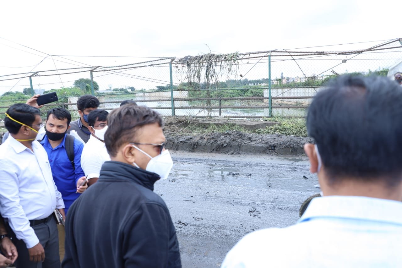 On Day 1, Gupta gets cracking with recce of rain-hit areas BBMP boss orders 'errant' Manyata Tech Park developer to uncover and desilt SWD within a week