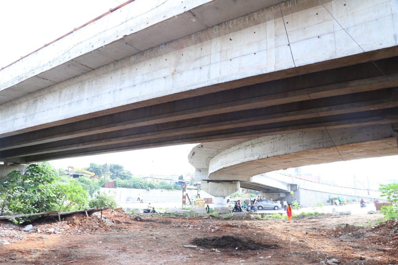 Underpass work holds up Okalipuram corridor completion Work started in 2015 and was scheduled for completion in 18 months