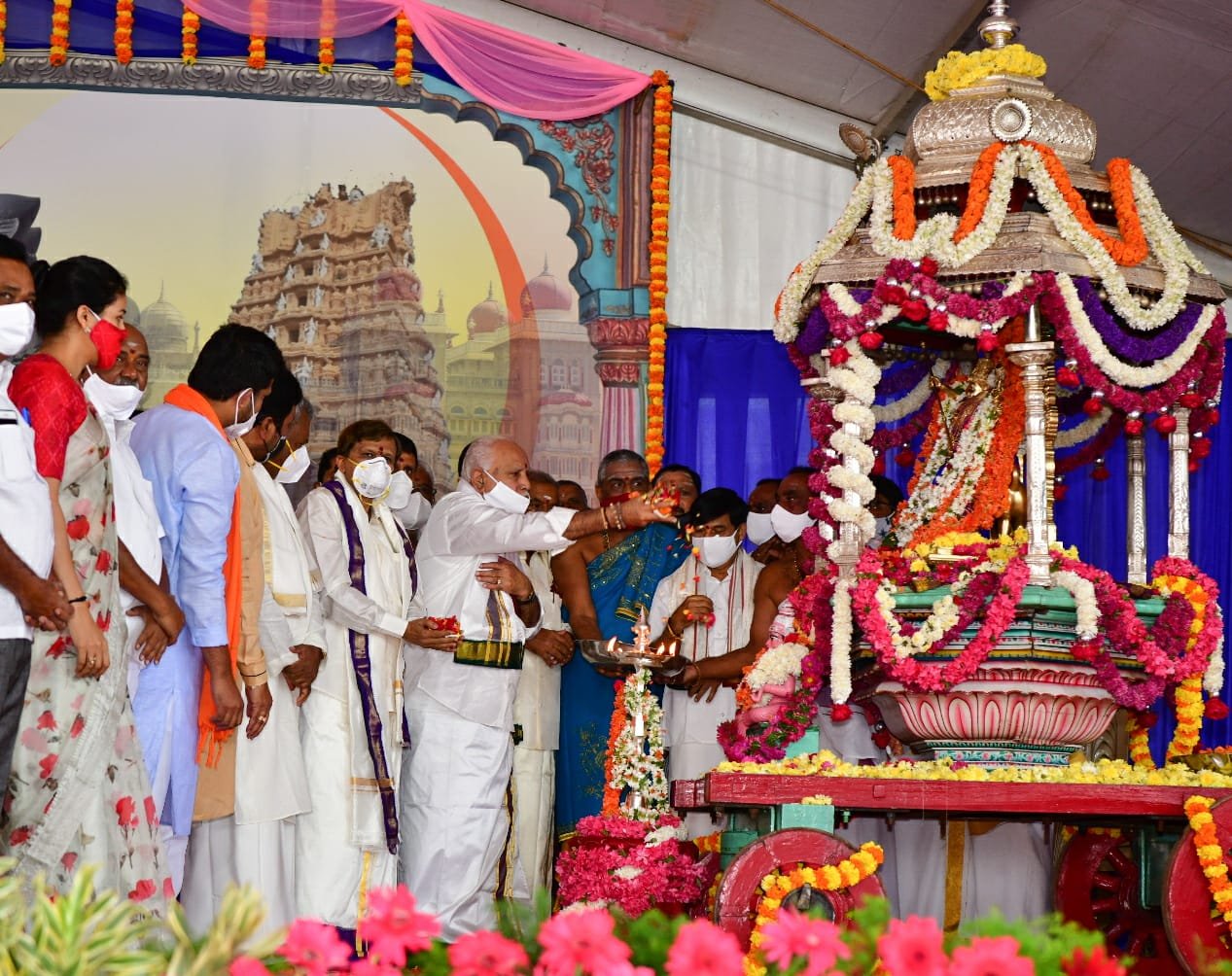 Dasara festivities begin in Mysuru amid COVID-19 shadow