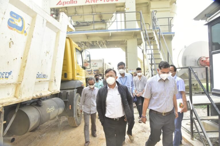 Fortuner-turned-‘tipper’ scam: BBMP Administrator orders vigilance cell probe 10 BBMP Administrator unhappy with pace of pothole repairs Gupta instructs officials to keep meticulous record of hot mix sent to each zone