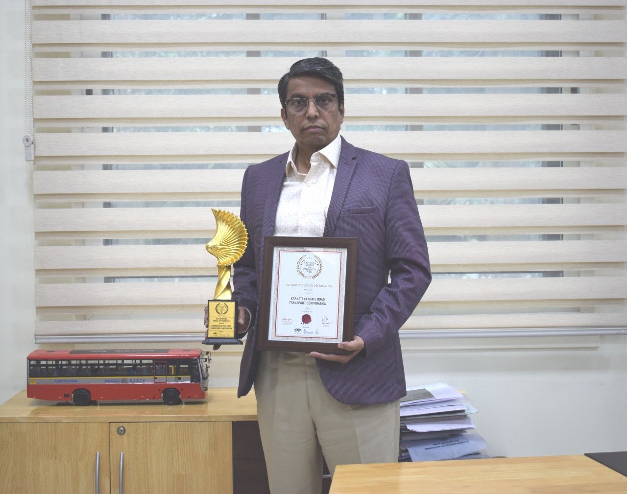 KSRTC wins national award for converting buses into ladies toilet 1 KSRTC wins national award for converting buses into ladies toilet