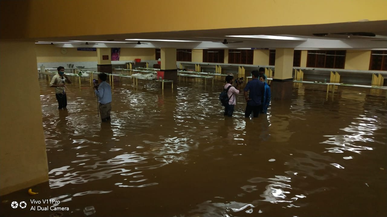 Bengaluru under ankle-deep water from 75 mm overnight rains