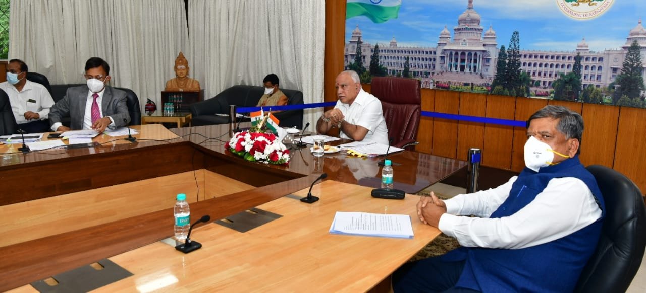 Yediyurappa invites Dalmia, Bharti Enterprises to invest in Karnataka