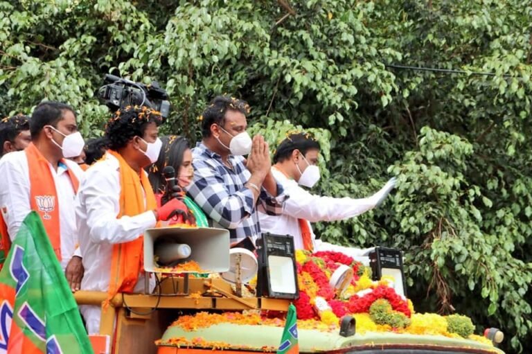 Actor Darshan with Munirathna