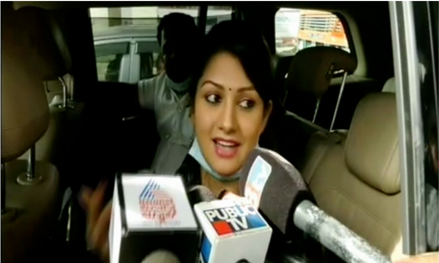 CCB sleuths quiz Kannada actress for four hours