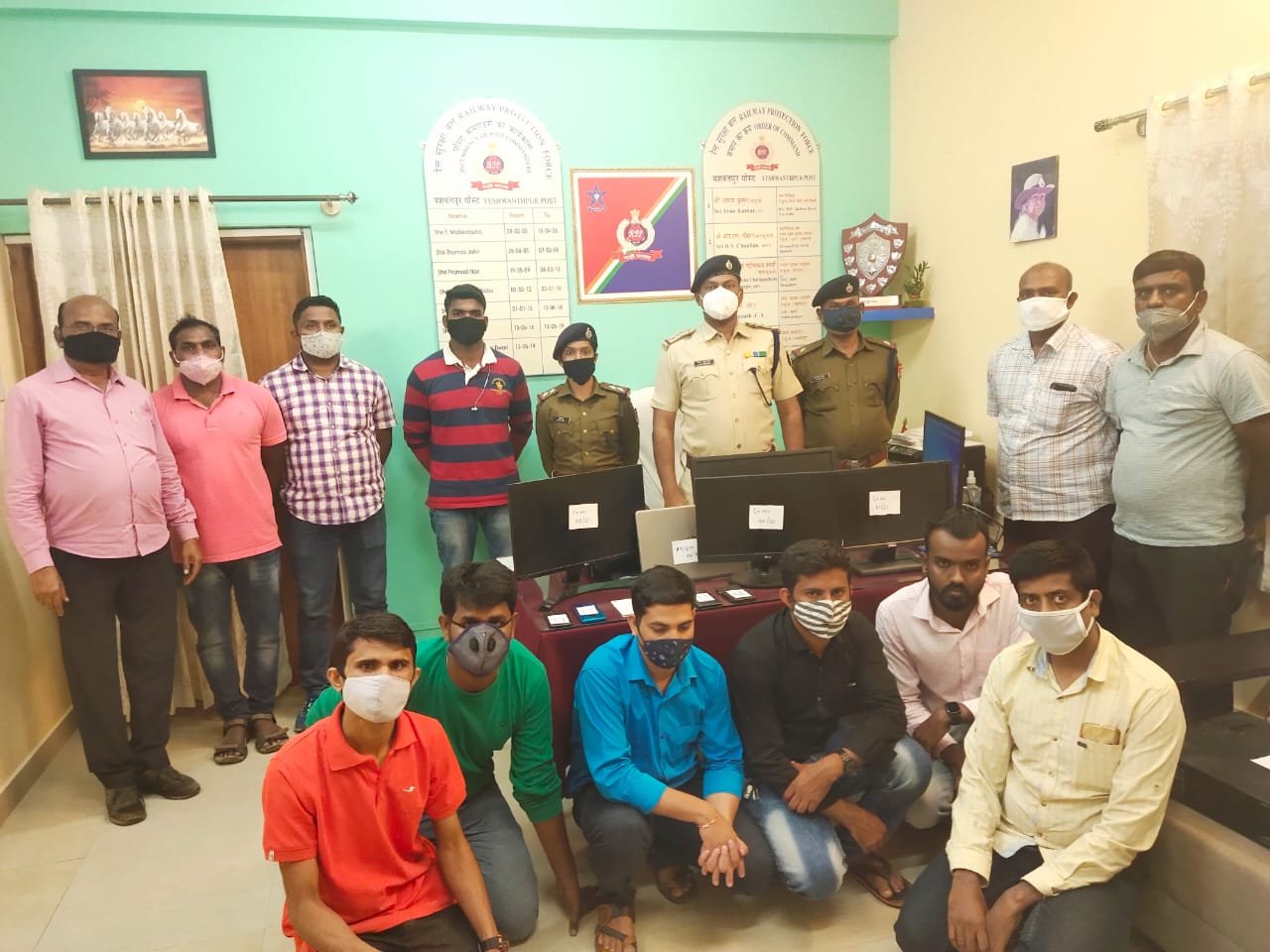Railway Protection Force Massive raid on Offenders who indulge in Illegal business of E Tickets over Bengaluru: 10 arrested