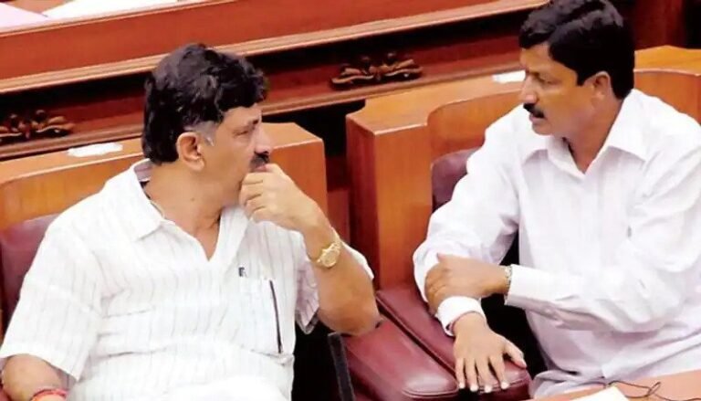 DK Shivakumar and Ramesh Jarkiholi