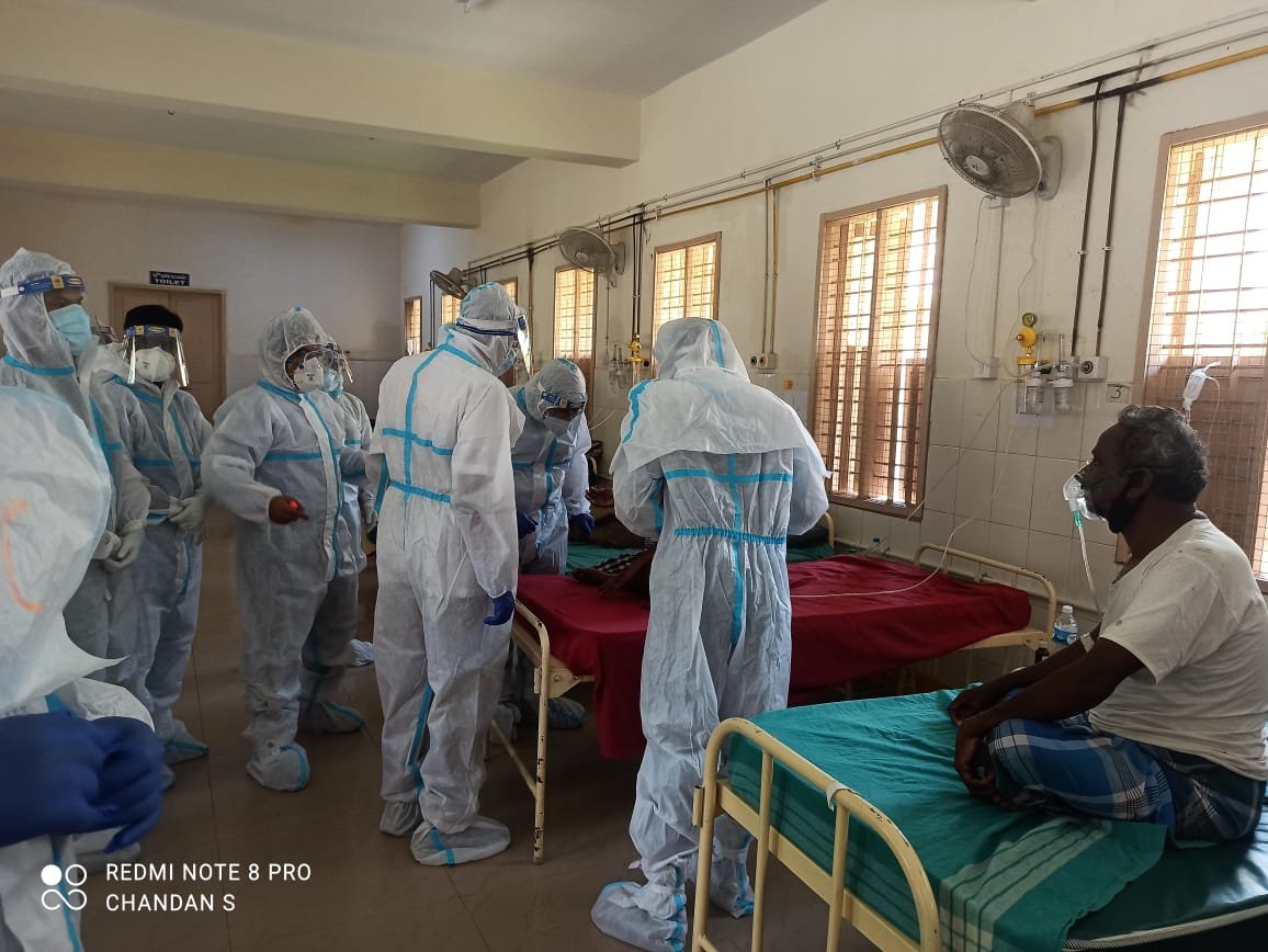 COVID-19: Recoveries continue to outnumber fresh infections in Karnataka 1 Covid PPE kit ward1