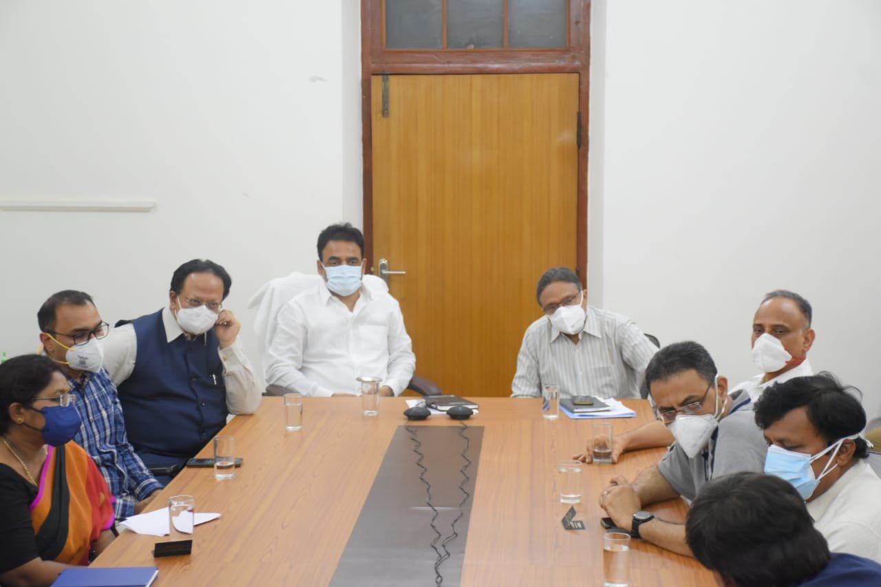 Karnataka recorded 700 Black Fungus cases in just one week: Ashwath Narayan 1 DCm reviews black fungus meeting