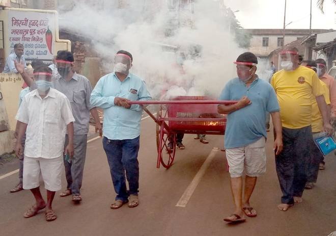 Karnataka BJP MLA takes out Agnihotra processionto fight COVID-19