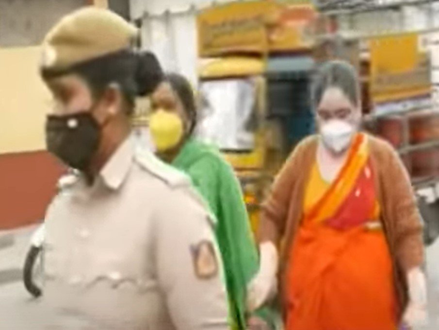 Bengaluru: Ex-corporator Rekha Kadiresh murder – Sister-in-law, nephew arrested 1 Rekha Kadiresh's sister-in-law Mala