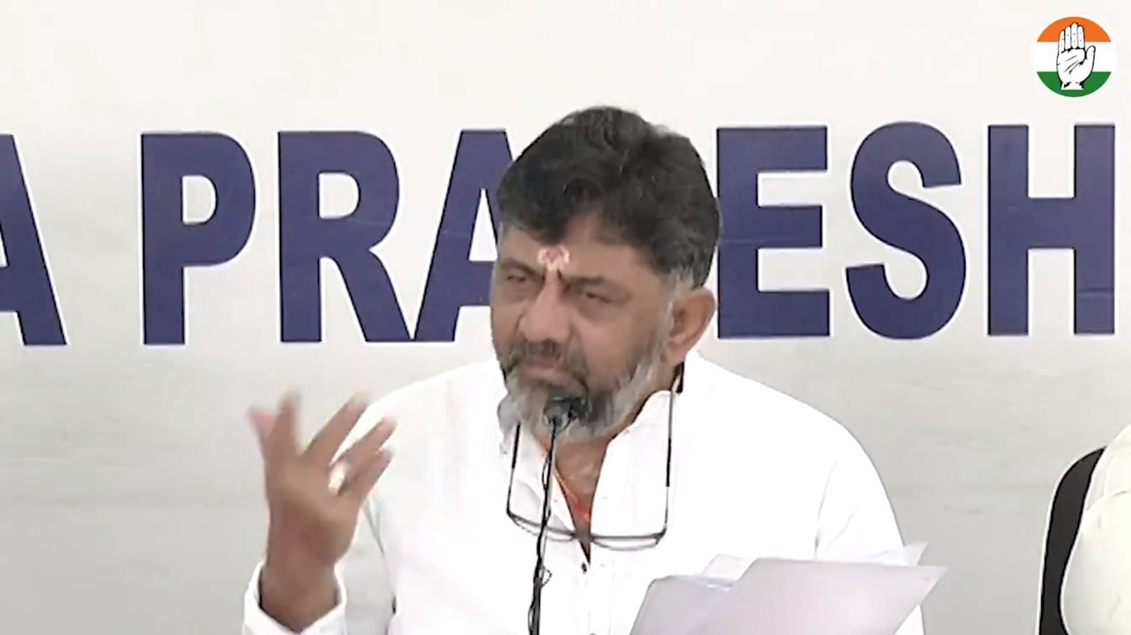 SC adjourns hearing on CBI plea against DK Shivakumar in disproportionate assets case to July 14 1 DKS1