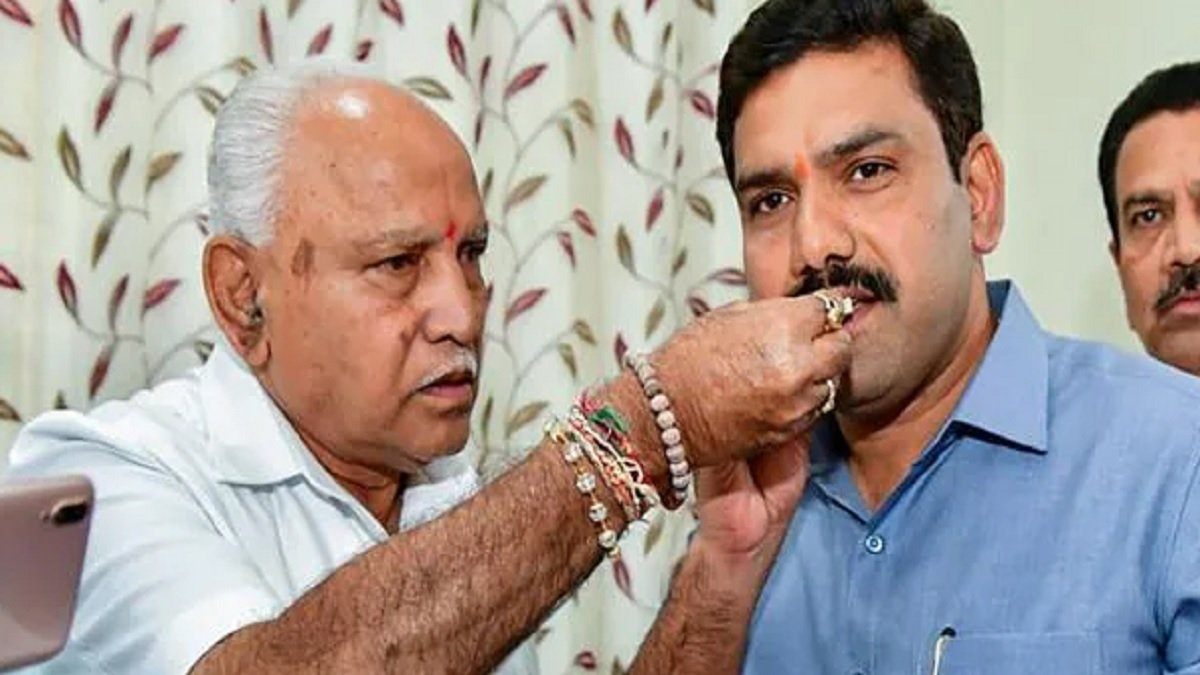 Court dismisses graft complaint against Karnataka CM and kin 1 Court dismisses graft complaint against Karnataka CM and kin