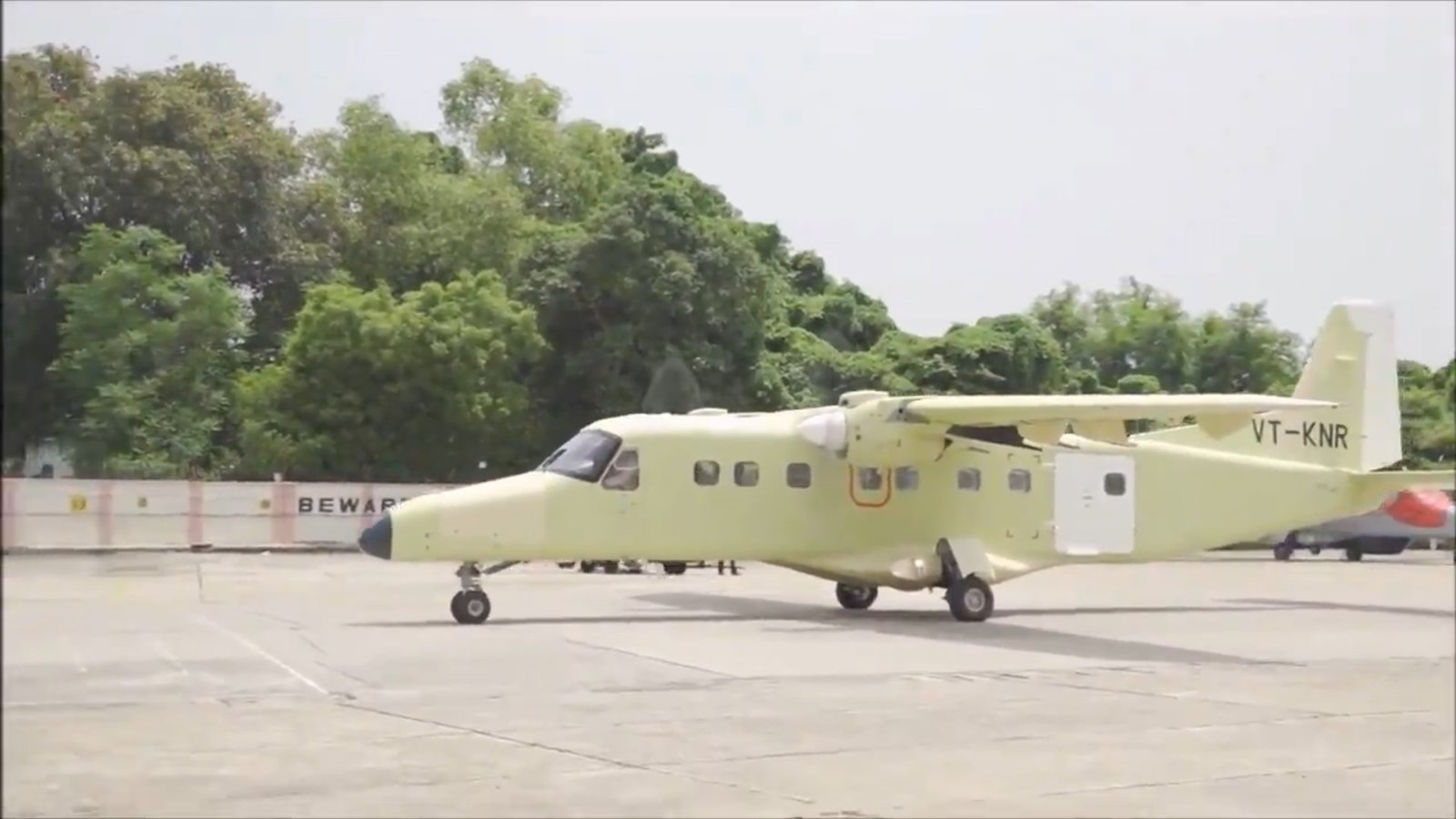 HAL's 'Made in India' civil aircraft carries out Ground Run and LSTT