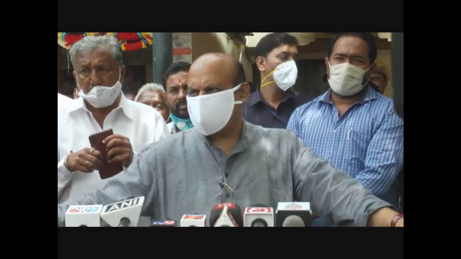 UPA-era oil bonds the ‘culprit’ behind fuel price hike: Karnataka CM 1 Bommai at Hubli Airport.jpg1.jpg