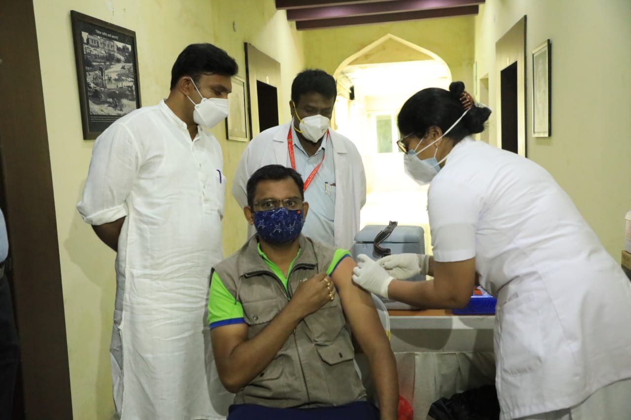Karnataka records nearly 12 lakh vaccinations on Wednesday 1 Karnataka records nearly 12 lakh vaccinations on Wednesday