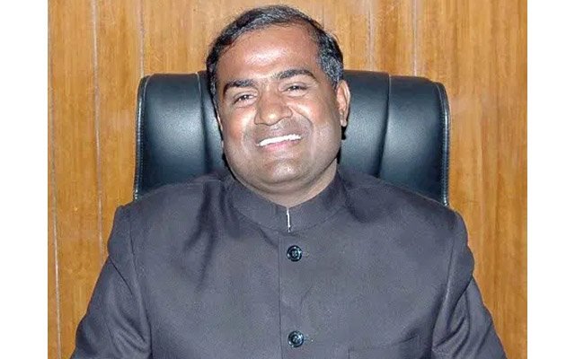 IAS V Anbu Kumar