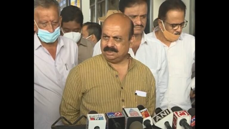 Karnataka to decide tax cut on petrol after reviewing the state's economy 1 Karnataka to decide tax cut on petrol after reviewing the state's economy