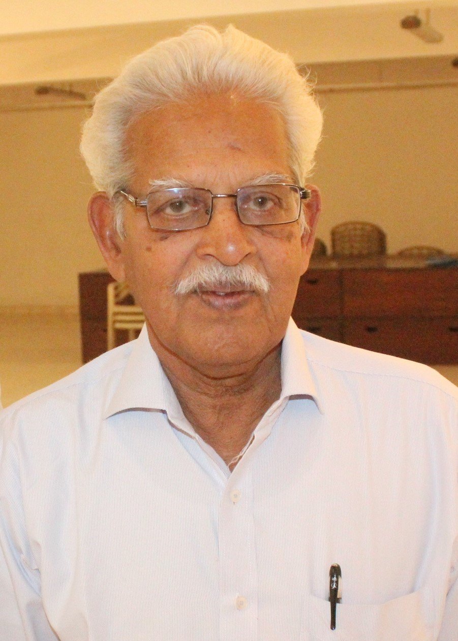 Activist-poet Varavara Rao issued NBW by Sessions Court