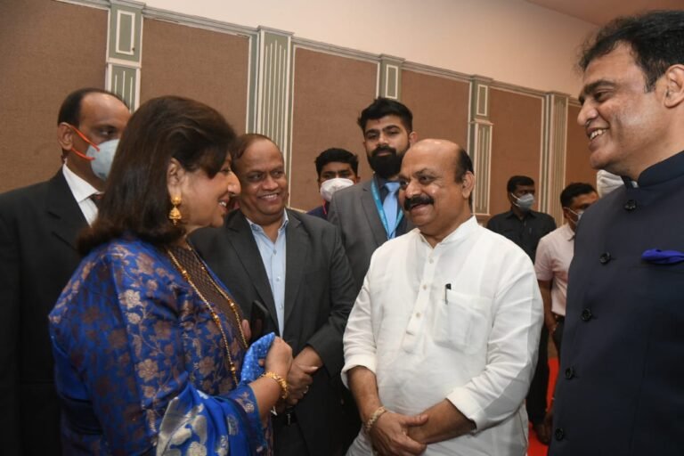 Karnataka CM rolls out red carpet for tech leaders 6 CM with Kiran Mazumdhar shaw and Ashwathnarayan