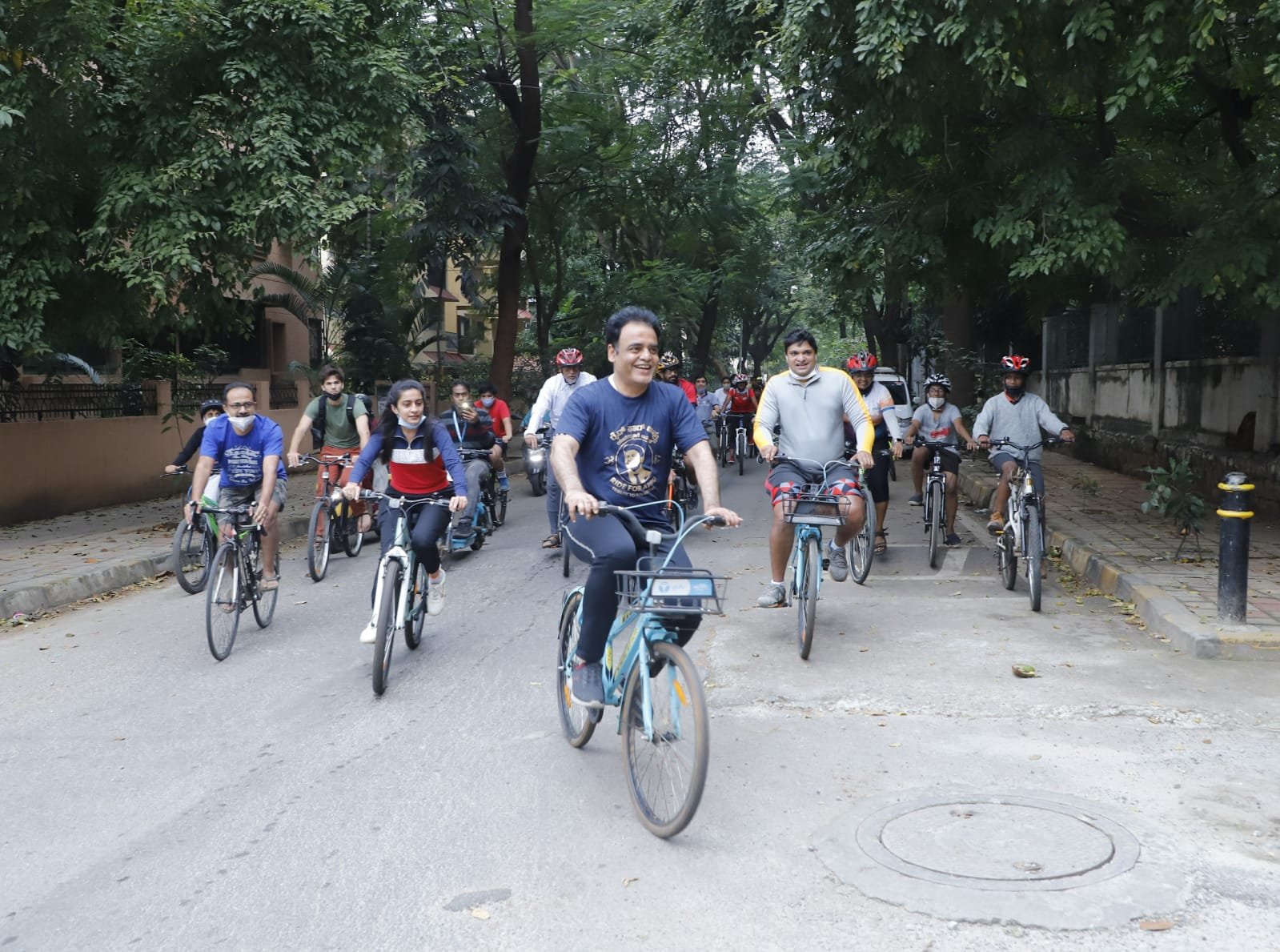 Karnataka Minister pedals 4.2 km for ‘public health and environment’! 1 Karnataka Minister Ashwathnarayan pedals 4.2 km for ‘public health and environment’!