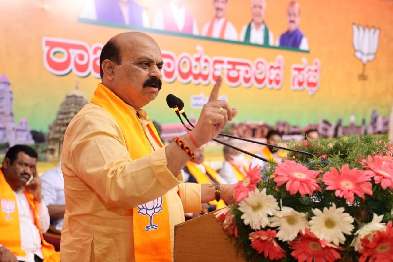 Karnataka govt to bring in law to free Hindu temples from laws and rules that control them presently: CM 1 Karnataka govt to bring in law to free Hindu temples from laws and rules that control them presently: CM