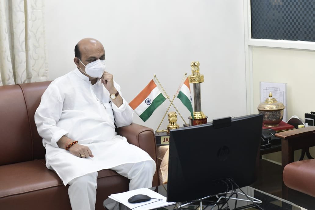 PM appreciates Karnataka's 5T plan to tackle Covid 1 PM appreciates Karnataka's 5T plan to tackle Covid