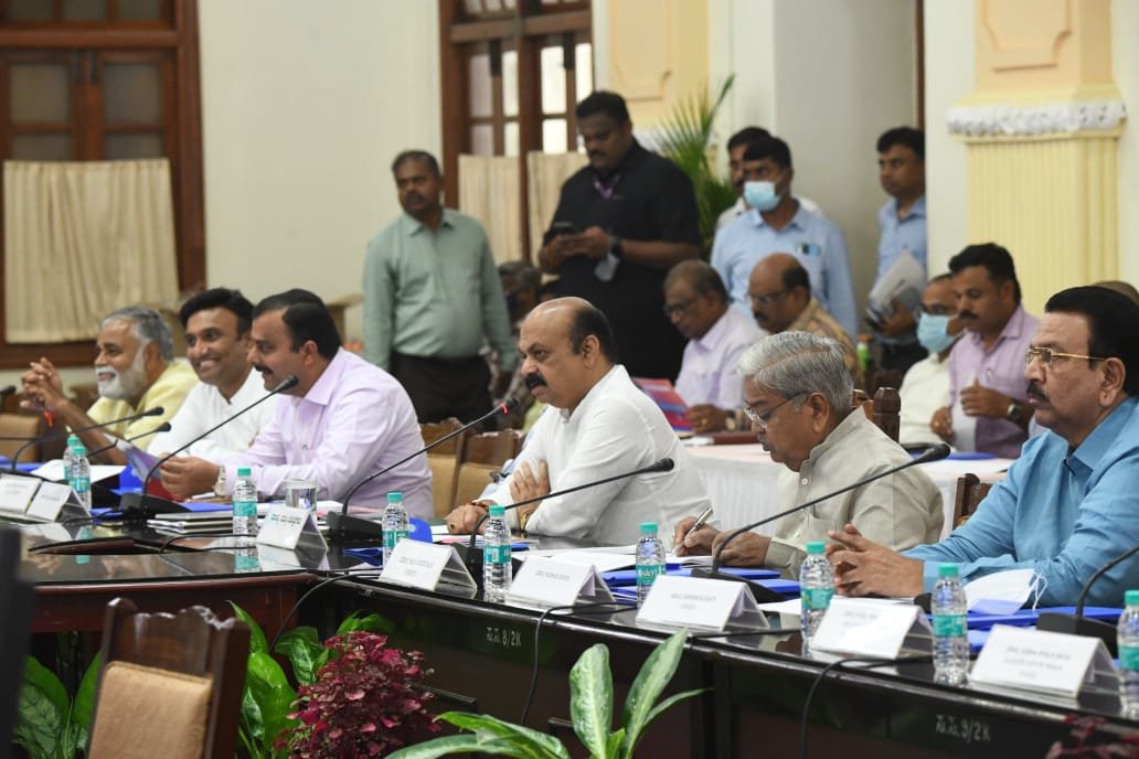 Karnataka govt takes ordinance route to implement "anti-conversion law" 1 Bommai cabinet1