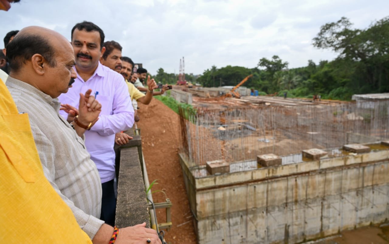 CM Bommai inspecting rain affected
