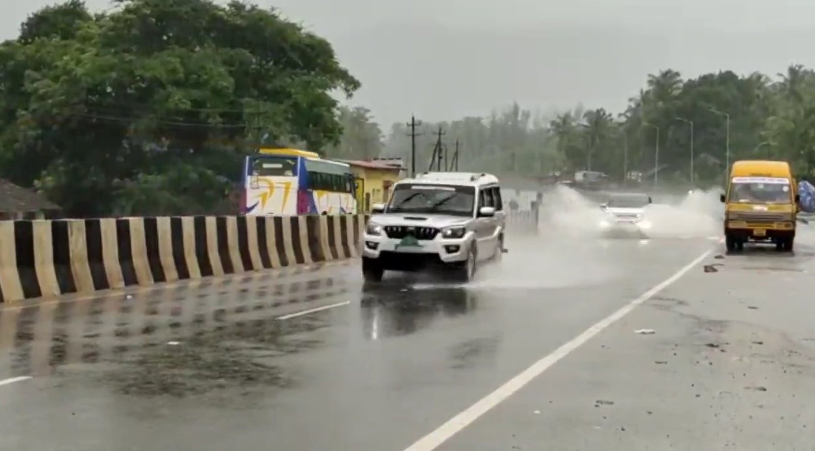 Districts of Karnataka that are likely to witness rains till July 10 1 Karnataka Rains