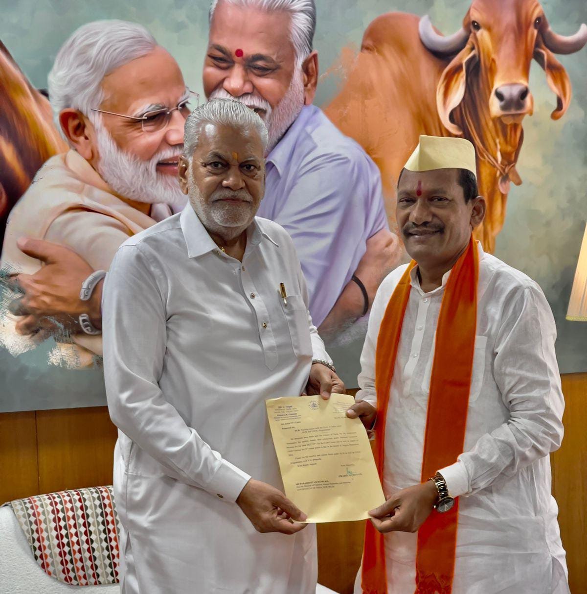 Karnataka Animal Husbandry Minister Prabhu B Chavan on Thursday said that the Central Government has agreed to give one crore vaccines soon to the state to control foot and mouth disease under the National Cattle Mission Scheme.