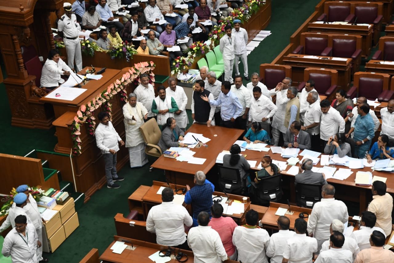Disruptions, pandemonium mar proceedings in Karnataka Assembly