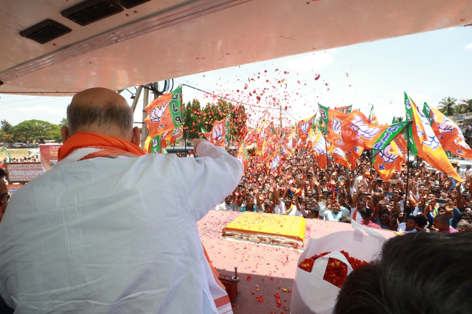 Amit Shah holds massive roadshow in Karnataka, says 'we ended 4 per cent Muslim quota' 1 Amit Shah holds massive roadshow in Karnataka, says 'we ended 4 per cent Muslim quota'