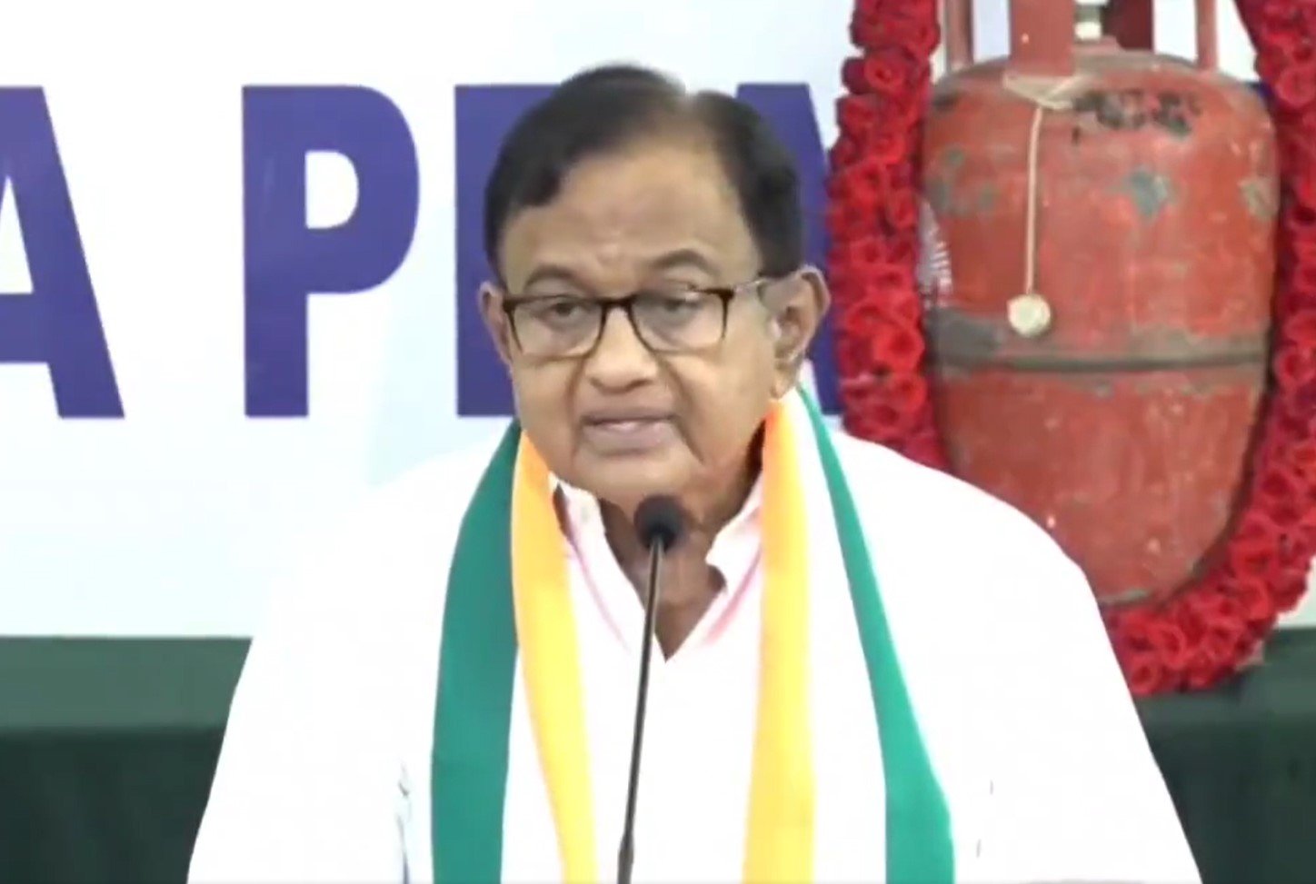 Chidambaram cautions people of Karnataka against Uniform Civil Code, NRC 1 Chidambaram cautions people of Karnataka against Uniform Civil Code, NRC