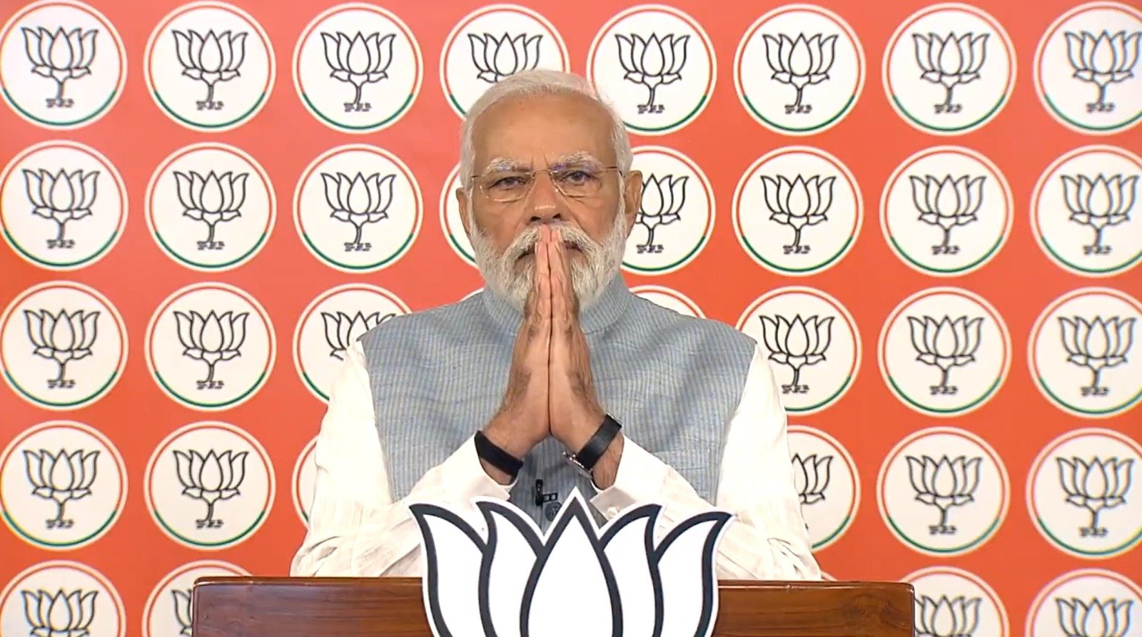 "Dream of every citizen of Karnataka is my dream": PM's strong pitch for BJP govt's return in Karnataka