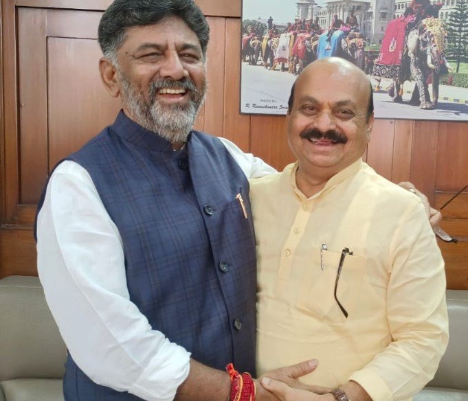 BJP targets Deputy CM Shivakumar for his 'saffronisation' remarks on Karnataka Police 1 BJP targets Deputy CM Shivakumar for his 'saffronisation' remarks on Karnataka Police