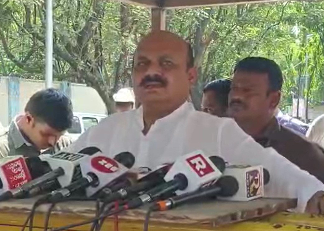 Bommai dares Congress govt to ban RSS and Bajrang Dal in Karnataka