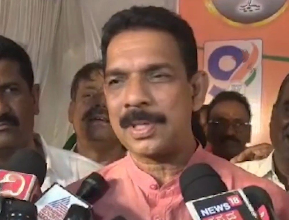 Kateel rubbishes reports of resigning as Karnataka BJP chief