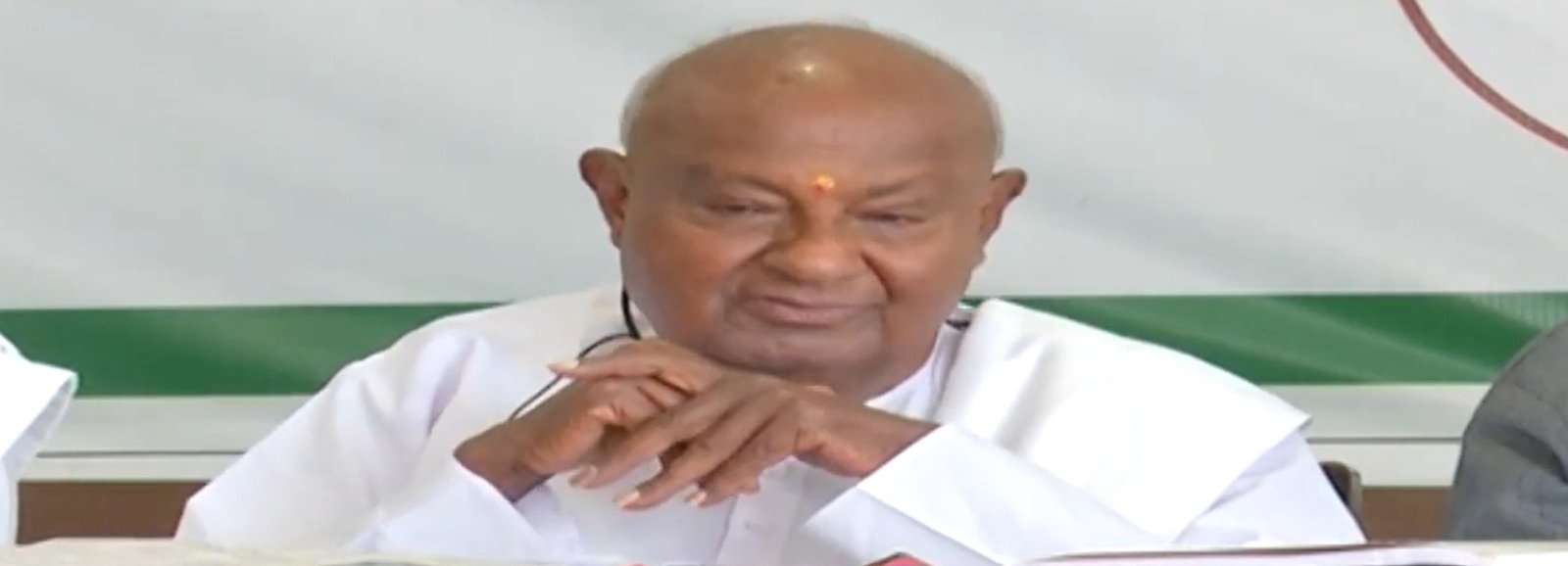 "Will fight battle independently on our own": JD(S) chief HD Deve Gowda on 2024 LS polls 1 "Will fight battle independently on our own": JD(S) chief HD Deve Gowda on 2024 LS polls