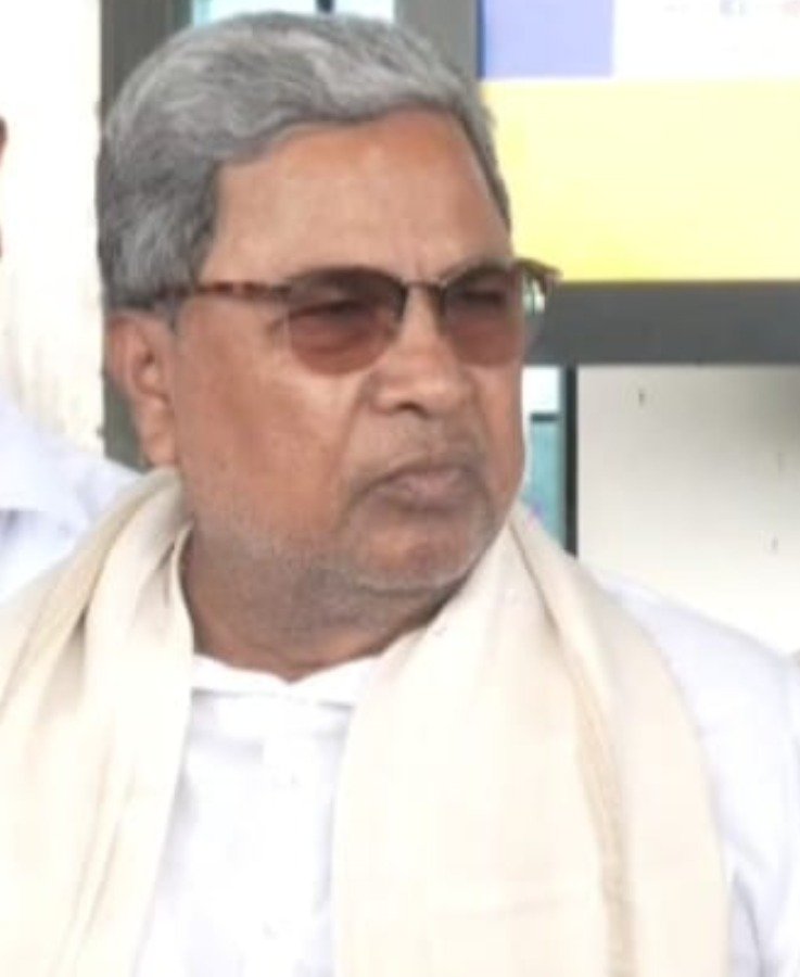 BBMP Contractors Bill Payment: CM Siddaramaiah says clearing bills of contractors when investigations are on is not proper